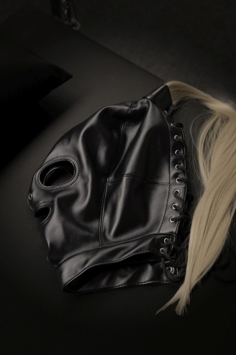 Wiązana Maska z kucykiem - Mask with Blonde Ponytail - Black Ouch!