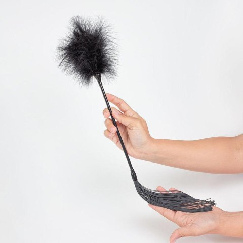 Pejcz z piórkiem - BLACK FEATHER TICKLER & WHIP Secret Play