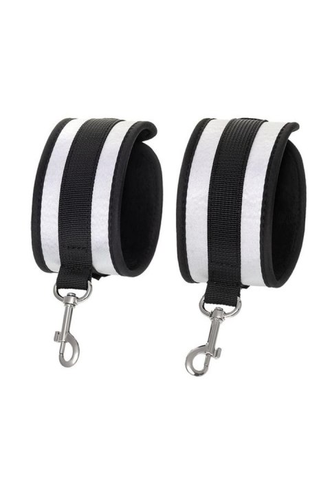 Anonymo anclecuffs, polyester, silver, 28.5 cm Anonymo by TOYFA